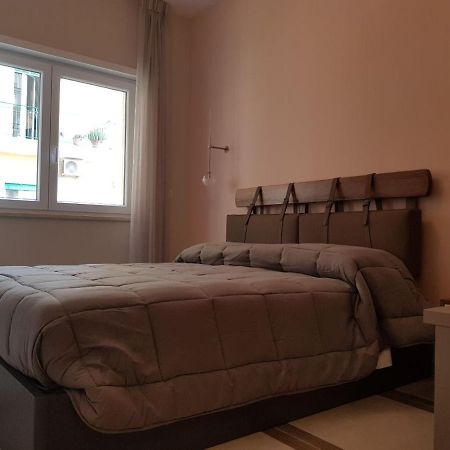 Euforia Napoli - Tre Sedi - Three Locations Bed & Breakfast エクステリア 写真