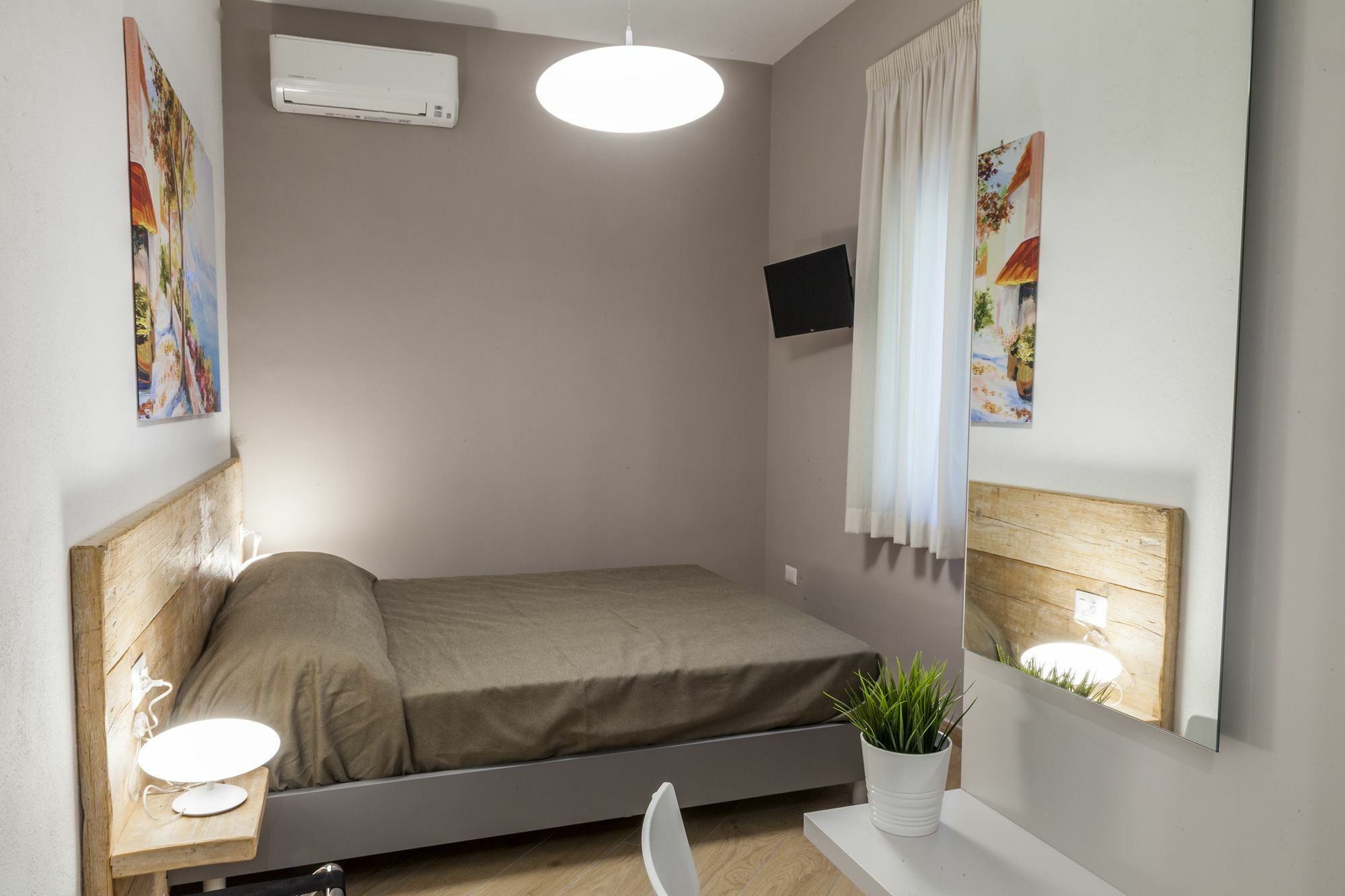 Euforia Napoli - Tre Sedi - Three Locations Bed & Breakfast エクステリア 写真